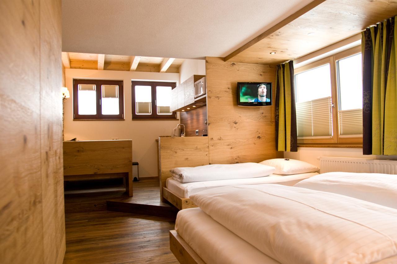 Haus Battisti Hotell St. Anton am Arlberg Eksteriør bilde